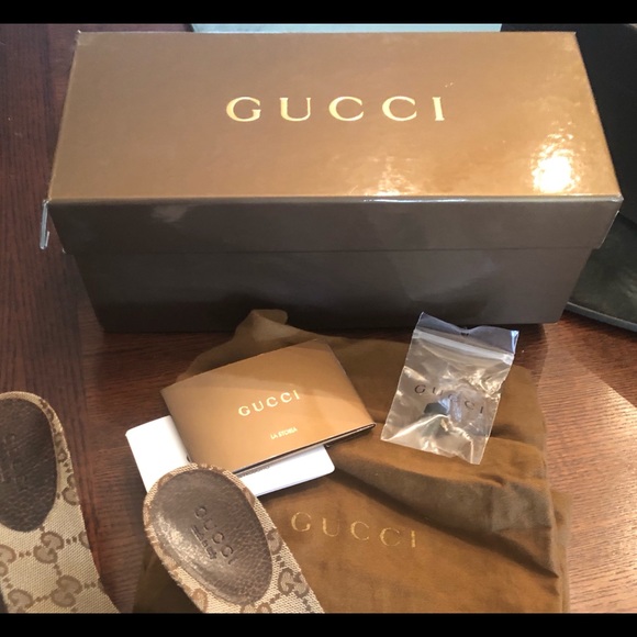 Vintage Gucci slides - Picture 2 of 7